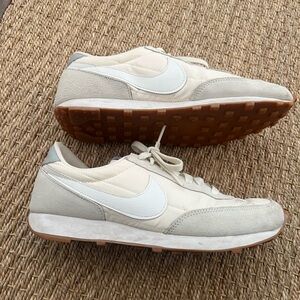 Nike womens Cream and Gray Sneakers